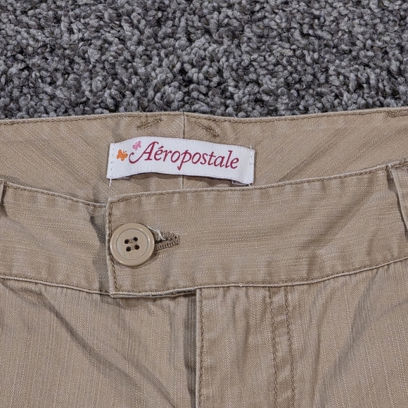 Aeropostale Khaki bermuda shorts Size 7/8 - Picture 2 of 4